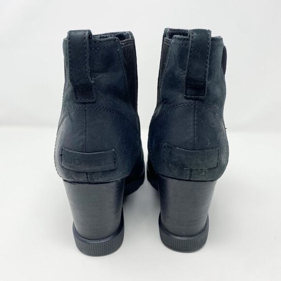 Sorel Black Suede Joan Uptown Chelsea Wedge Boot Pull On Women's Size 8 EUC - Picture 4 of 9